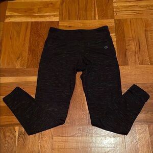 VOGO Woman’s workout Leggings Size Small